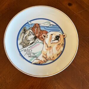 SeaWorld Vintage 90's Wild Arctic Collector Plate